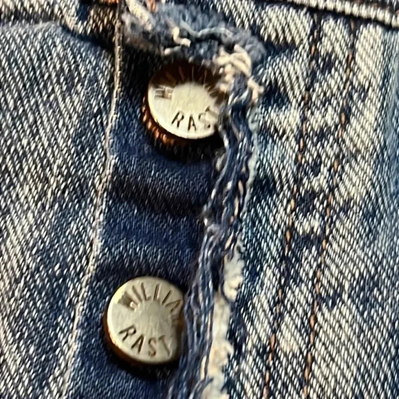 William Rast Highrise Denim jean shorts. Size‎  31 - Picture 3 of 11